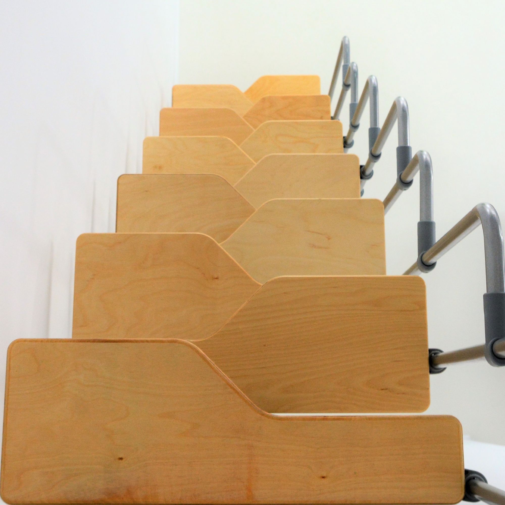 Interiérové ​​schody Twister - buk