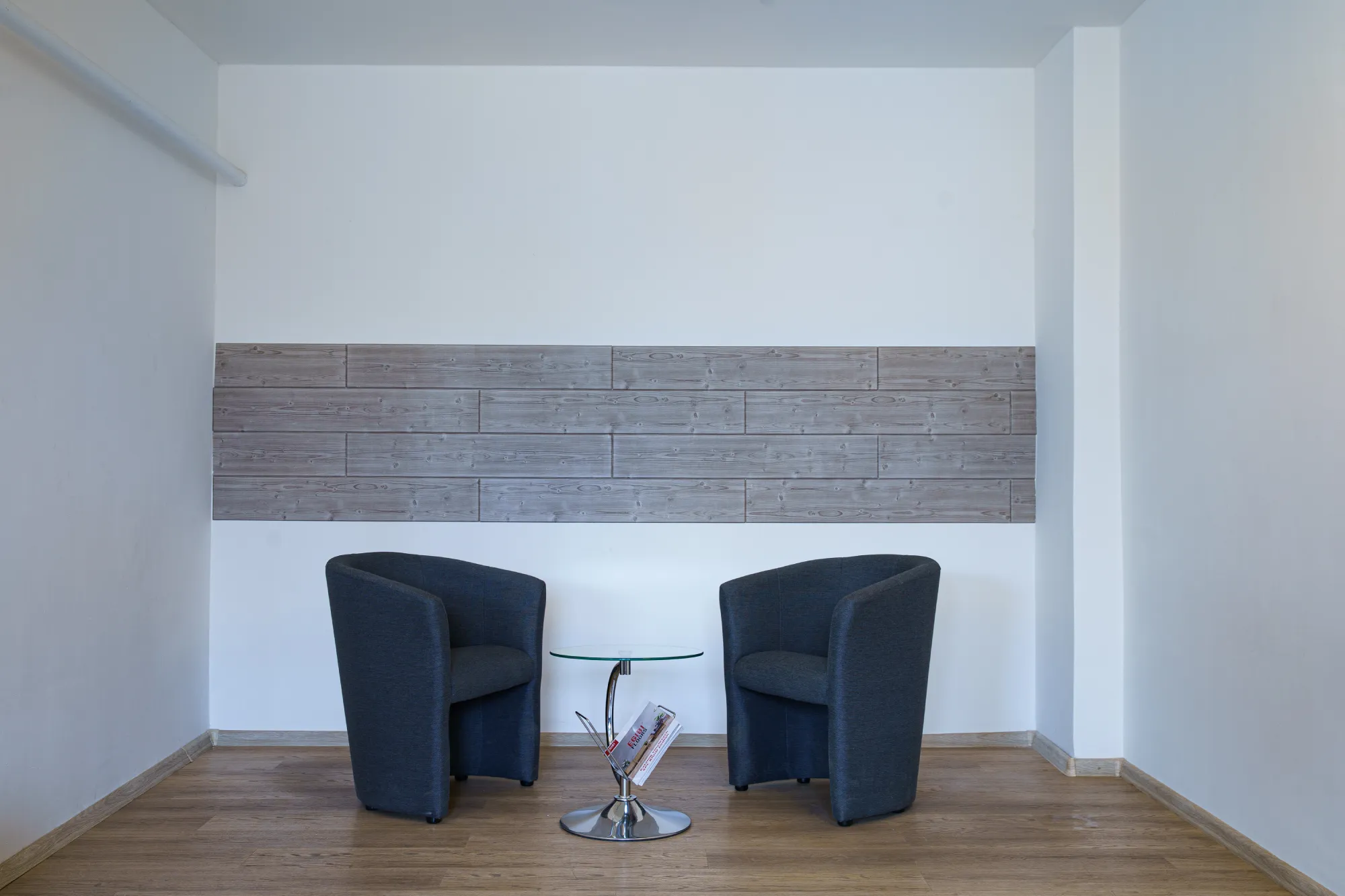 Stropní a stěnový panel DUB šedo-hnědý 100x16,5 cm (bal. 2m2)