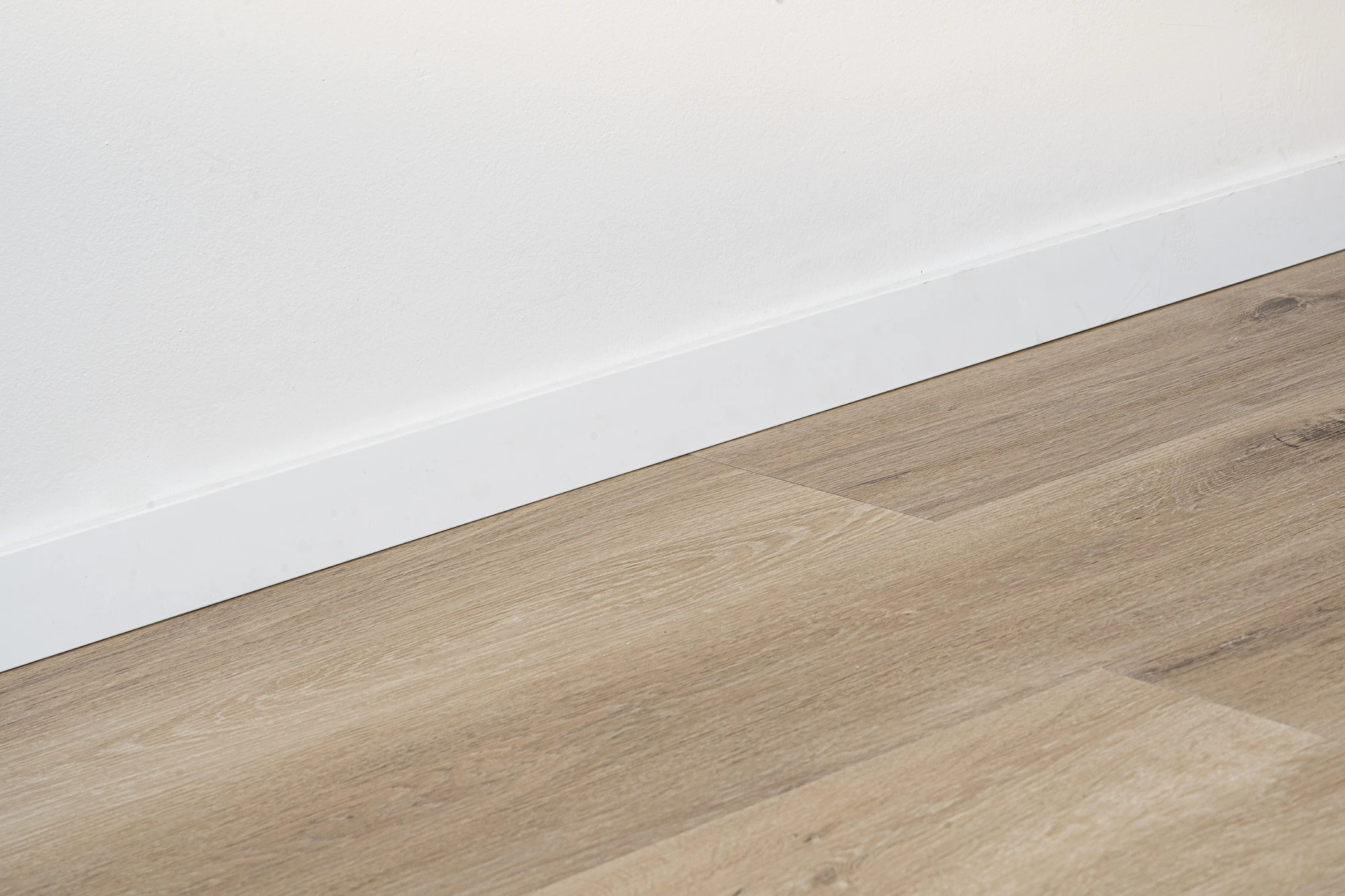 Podlaha SPC RIGID 5,5/0,5mm s podložkou JASPER OAK 1190x228mm (2,1706m2) Premium line